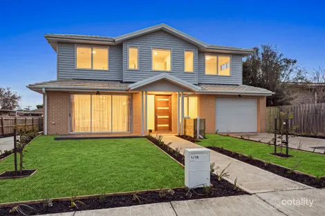 15 Seaview Ave, Mornington, VIC 3931