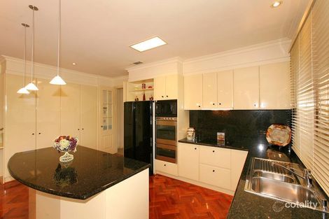 Property photo of 25 Collins Place Ringwood North VIC 3134