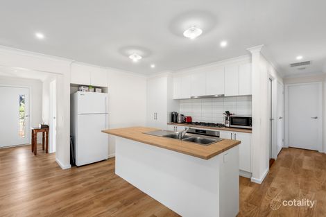 Property photo of 36 Motion Drive Mount Duneed VIC 3217