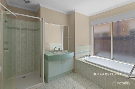 Property photo of 18 McCartney Drive Narre Warren South VIC 3805