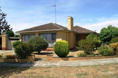 26 Pauls Cres, Wendouree, VIC 3355