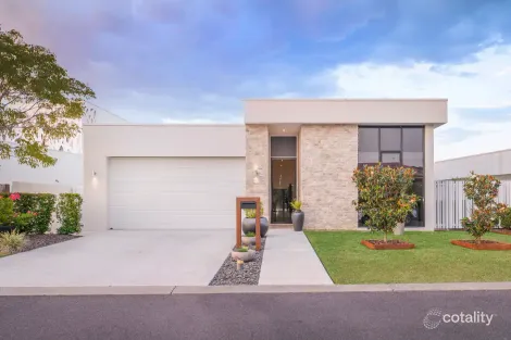 Property photo of 2630 The Address Hope Island QLD 4212