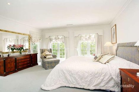 Property photo of 74 Bowen Street Camberwell VIC 3124