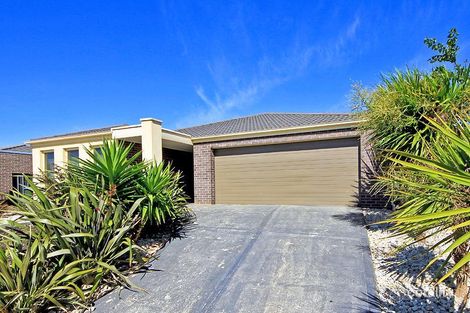 Property photo of 35 Danfield Drive Tarneit VIC 3029