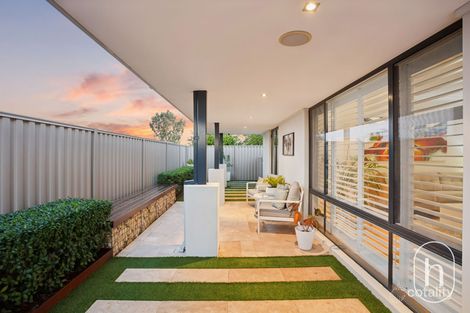 Property photo of 8 Wicklow Circle Darch WA 6065