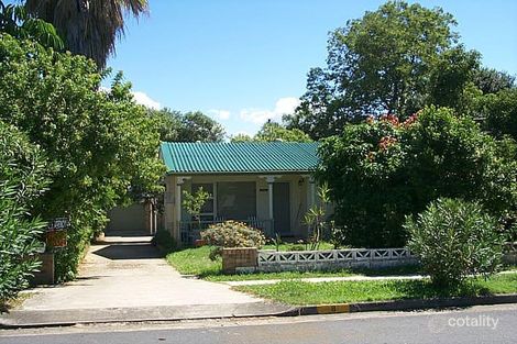 8 Billington St, Labrador, QLD 4215