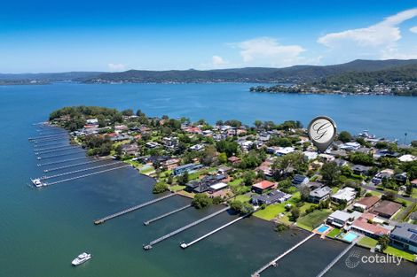 Property photo of 2/66 Albany Street Point Frederick NSW 2250