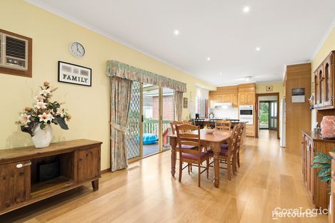 Property photo of 7 Lyndal Court Berwick VIC 3806