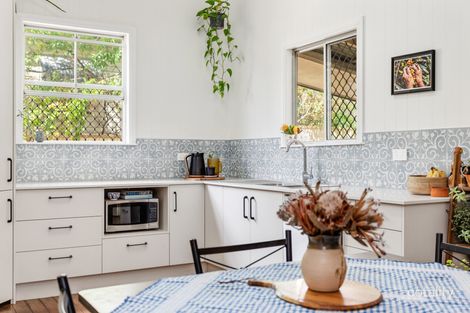 Property photo of 178 South Street Centenary Heights QLD 4350