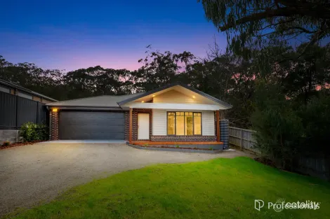 Property photo of 6 Timberbelle Place Yarra Junction VIC 3797