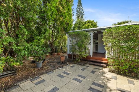 Property photo of 21 Warragah Parade Yaroomba QLD 4573