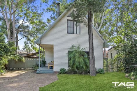 Property photo of 20 Macklin Street Pendle Hill NSW 2145