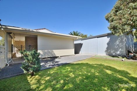 Property photo of 2 Cranborne Crescent Morphett Vale SA 5162