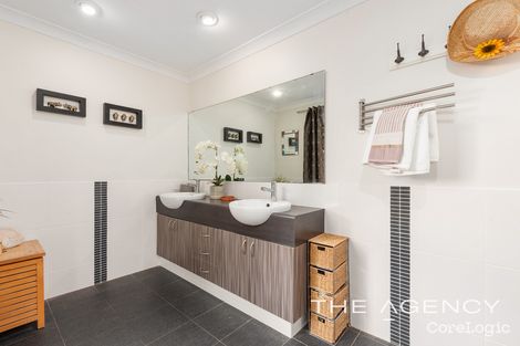 Property photo of 19 Turnberry Place Connolly WA 6027