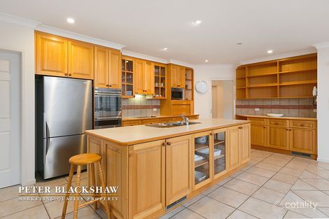 Property photo of 13 Lakeview Gardens Jerrabomberra NSW 2619