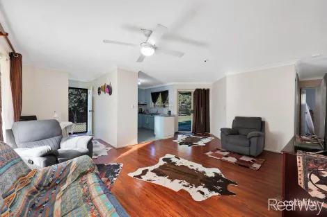 Property photo of 8 Pandanus Crescent Innes Park QLD 4670