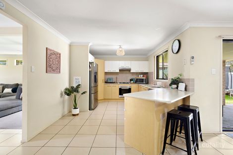 Property photo of 4 Kooringal Avenue Woongarrah NSW 2259