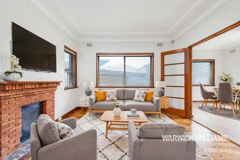 18 Robert Ave, Russell Lea, NSW 2046