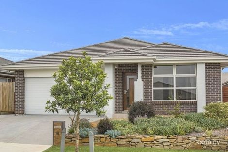 Property photo of 15 Bourne Ridge Oran Park NSW 2570