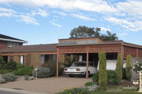 5 Trinidad Ct, West Lakes, SA 5021
