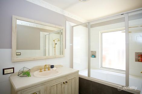 Property photo of 28 Iris Street Horsham VIC 3400