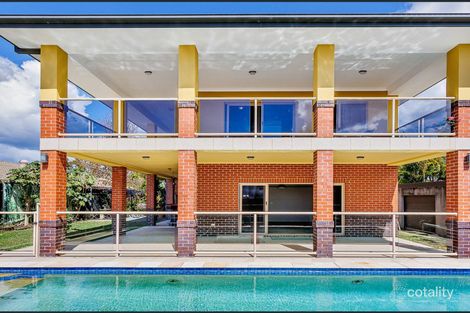 40 Quigan Tce, Highland Park, QLD 4211