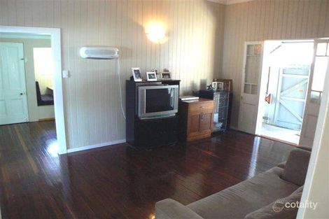 Property photo of 23 Bideford Street Torquay QLD 4655