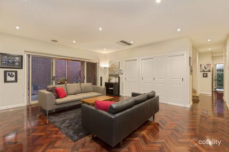 Property photo of 2/15 Beverley Street Doncaster East VIC 3109