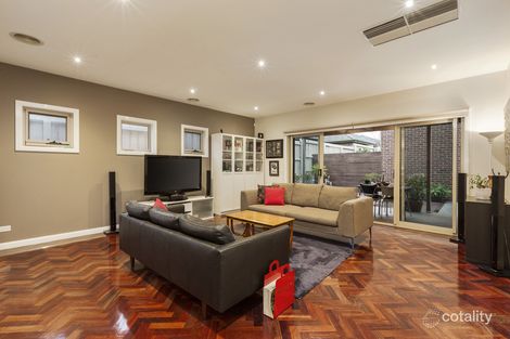 Property photo of 2/15 Beverley Street Doncaster East VIC 3109