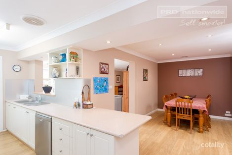 Property photo of 4 Havilah Place Bourkelands NSW 2650