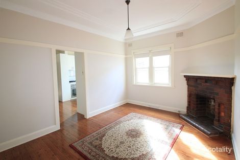 20 Fernhill St, Hurlstone Park, NSW 2193