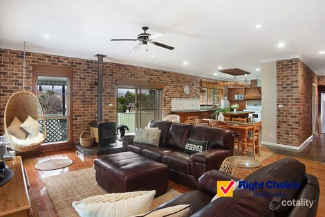 Property photo of 33 Severn Place Albion Park NSW 2527