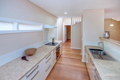 Property photo of 16 Victoria Street Spring Hill QLD 4000