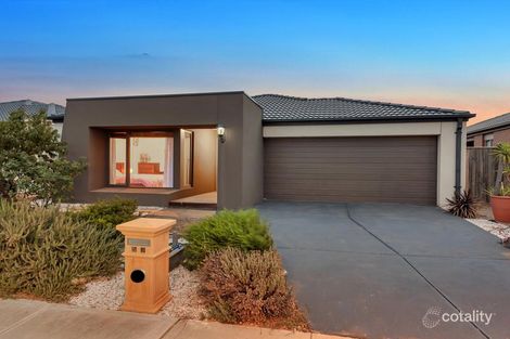 Property photo of 53 Stoneyfell Road Point Cook VIC 3030