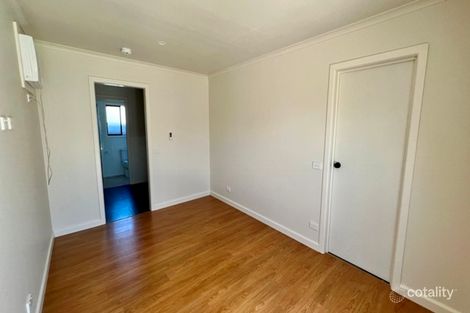 Property photo of 60 Charles Street Wodonga VIC 3690