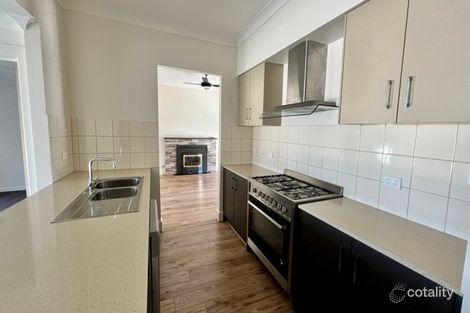 Property photo of 60 Charles Street Wodonga VIC 3690