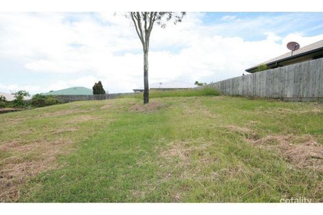 11 Hilltop Ave, Southside, QLD 4570