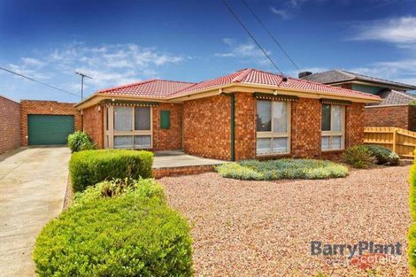 19 Trentham Dr, Gladstone Park, VIC 3043