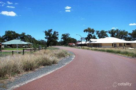 Property photo of 12 Macleod Close Byford WA 6122