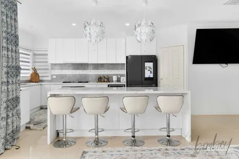 Property photo of 9 Olympic Way Craigieburn VIC 3064