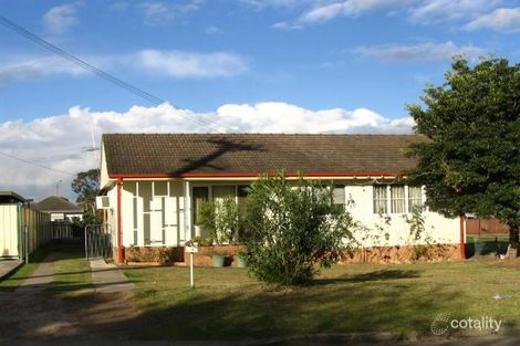 4 Sydney Luker Rd, Cabramatta West, NSW 2166