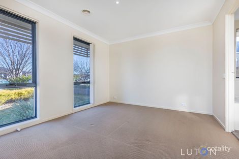 Property photo of 8 Grimstone Place Franklin ACT 2913