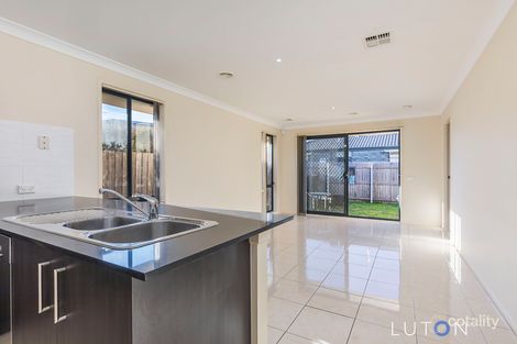 Property photo of 8 Grimstone Place Franklin ACT 2913
