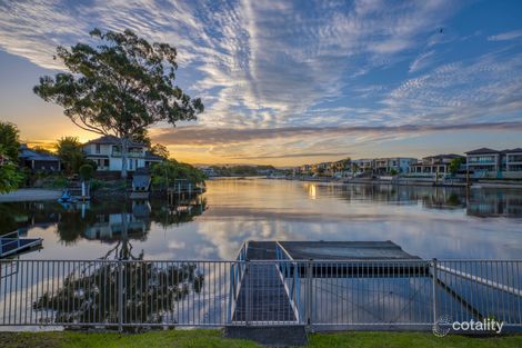 18 River Cres, Broadbeach Waters, QLD 4218