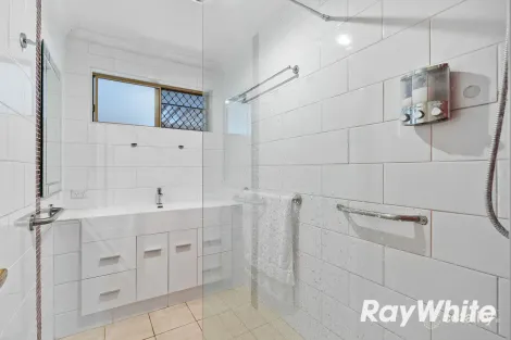 Property photo of 9A St James Place Greenfields WA 6210