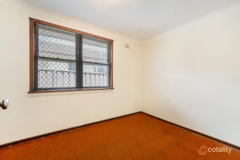 Property photo of 72 Willan Drive Cartwright NSW 2168