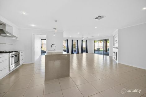 Property photo of 1 Correa Place Inverloch VIC 3996