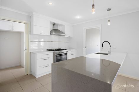 Property photo of 1 Correa Place Inverloch VIC 3996