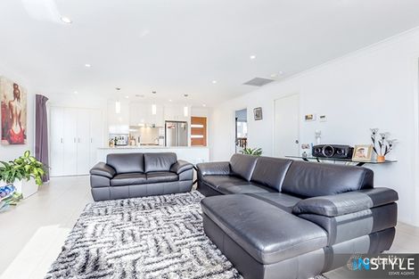 Property photo of 2-14 Alan Watt Crescent Casey ACT 2913