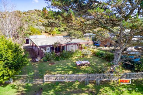 Property photo of 6 Paris Crescent Venus Bay VIC 3956